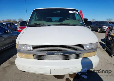 1999 Chevrolet Astro from USA, damaged, VIN 1GNDM19W7XB101383